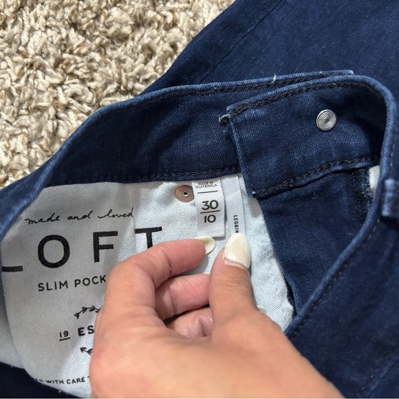 LOFT Women's Dark Blue Skinny Jeans - Picture 2 of 2